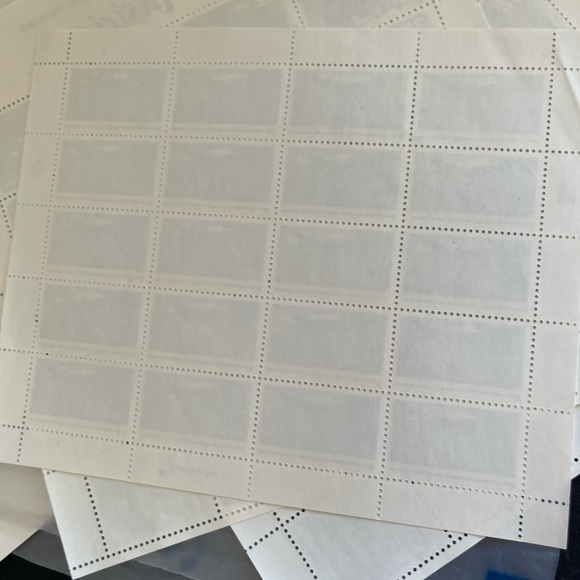 1997 Stamp Collection in perfect new condition - Picture 4 of 8